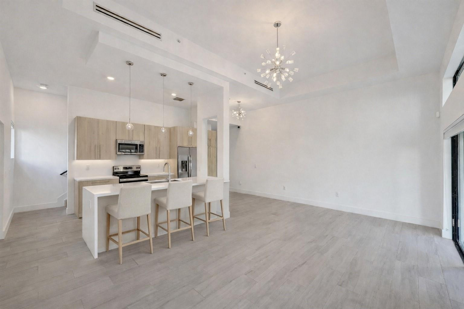 4369 Northwest 9th Street Plantation, FL 33317 - Photo 6 of 49 Photo 6