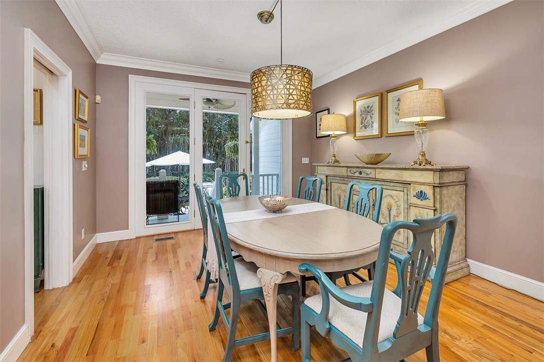 116 Rosemont Street St. Simons Island, GA 31522 - Photo 6 of 44