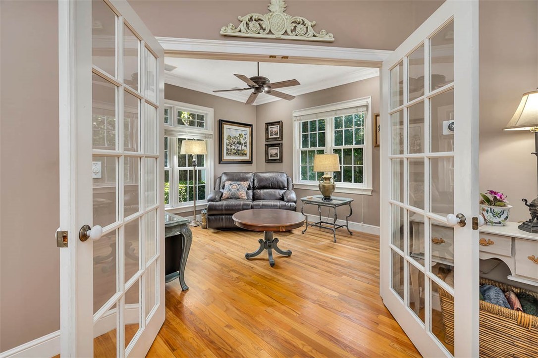 116 Rosemont Street St. Simons Island, GA 31522 - Photo 8 of 44