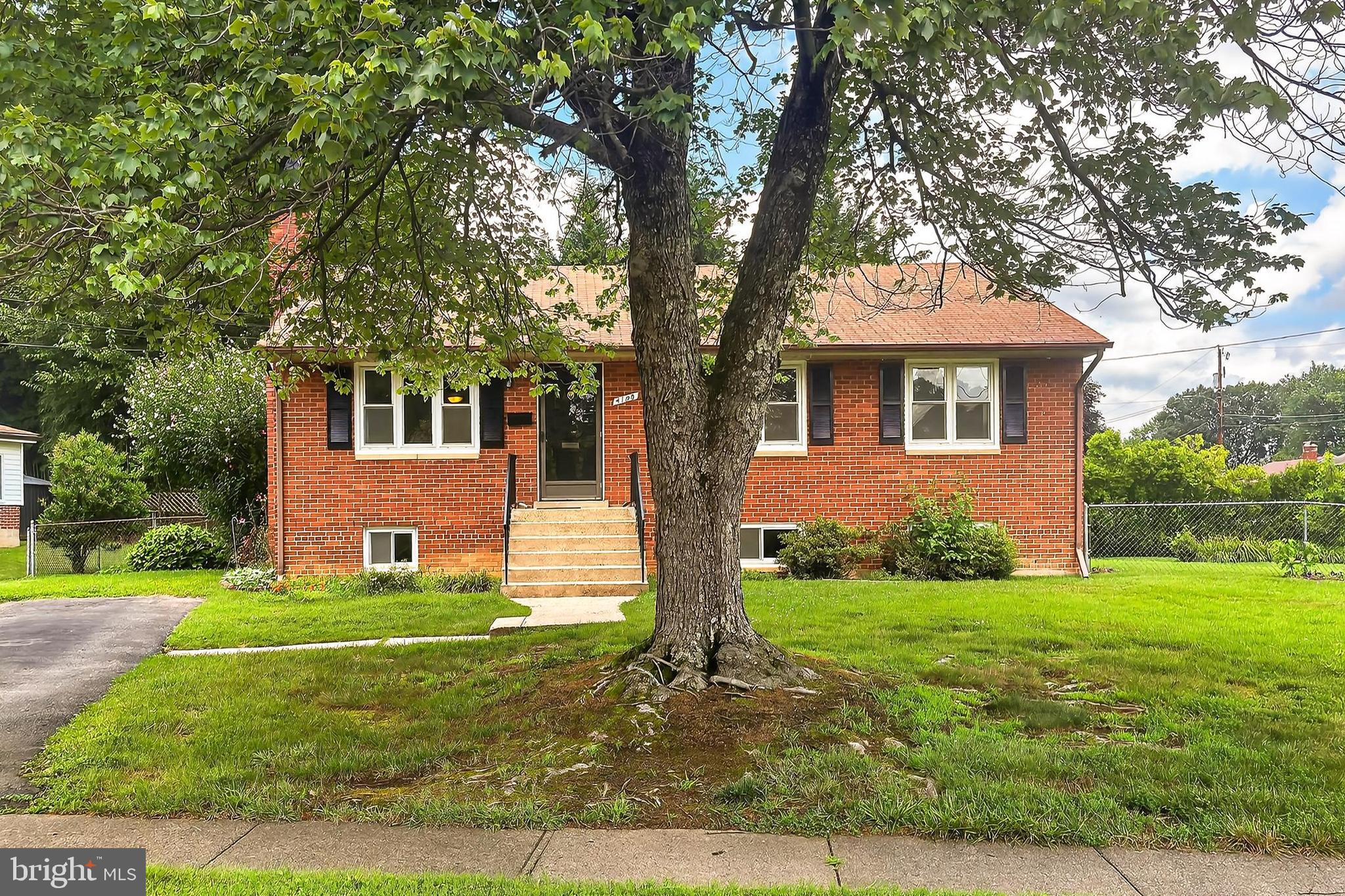 4108 Arcadia Road Falls Church, VA 22041 - Photo 2 of 53 Gallery Image 2