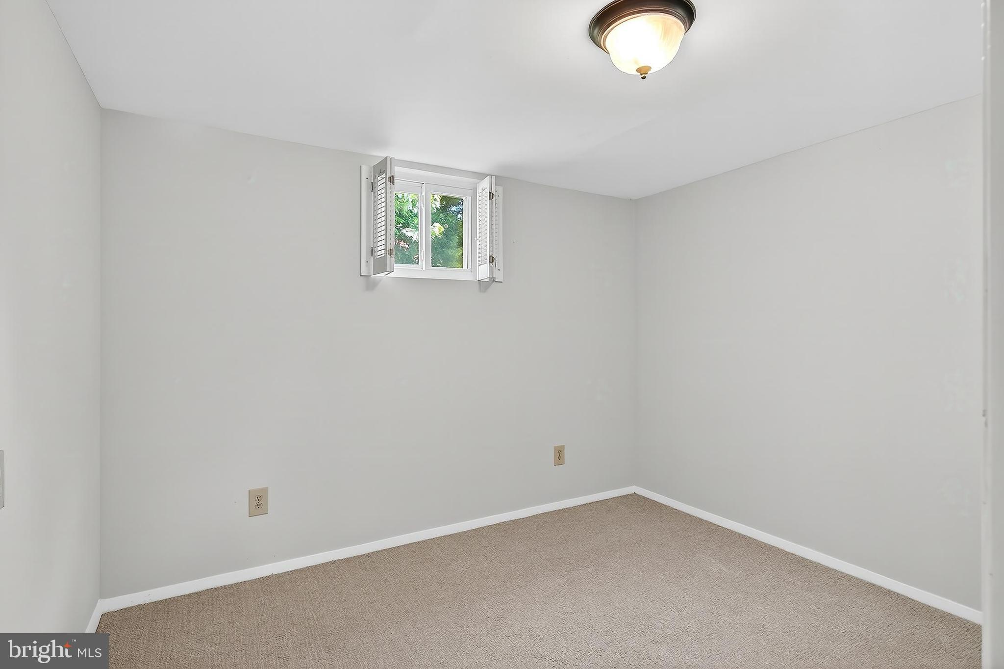 4108 Arcadia Road Falls Church, VA 22041 - Photo 40 of 53 Gallery Image 40