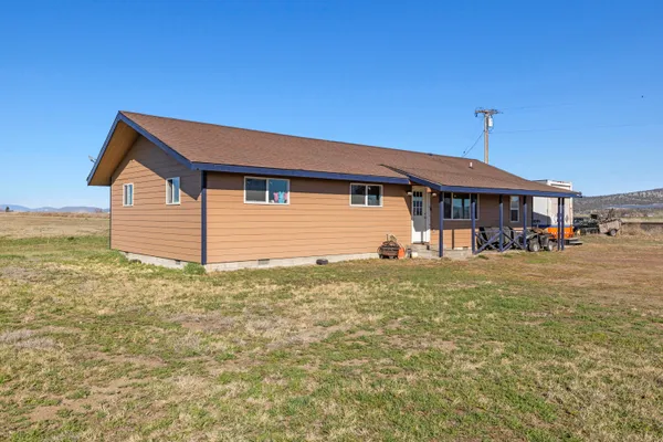 $339,000 | 23810 Gaines Road, Merrill, OR 97633