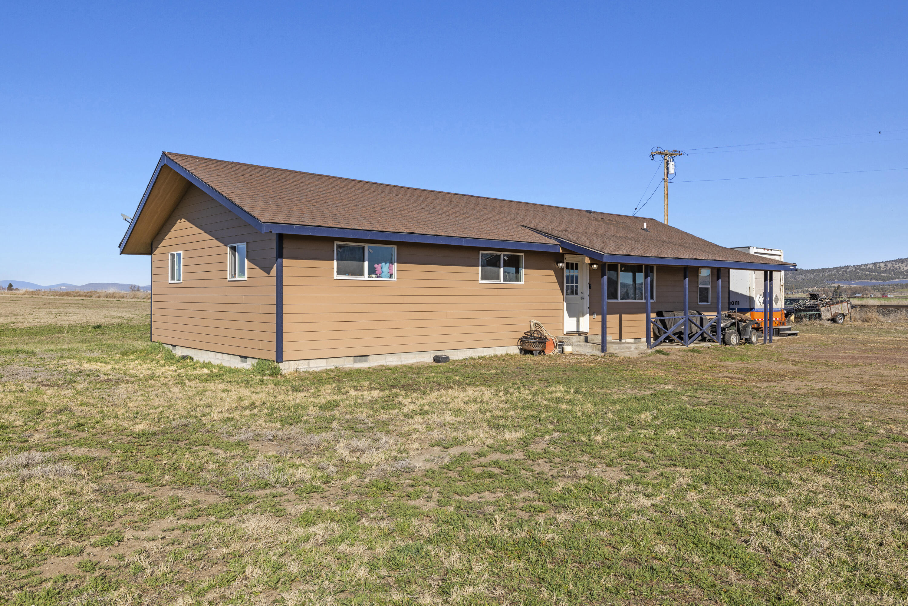 23810 Gaines Road Merrill, OR 97633 - Photo 1 of 28 23810GainesRd-16