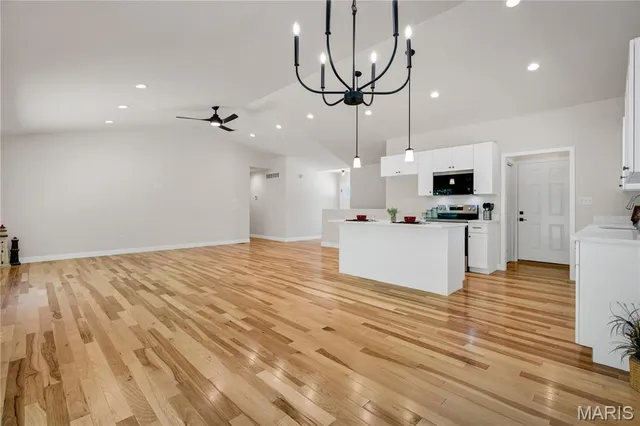 $475,000 | 6103 Union Drive, Hillsboro, MO 63050