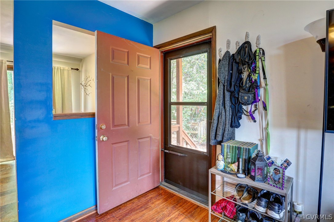 801 Marblethorpe Road Chesterfield, VA 23236 - Photo 7 of 32 Gallery Image 7