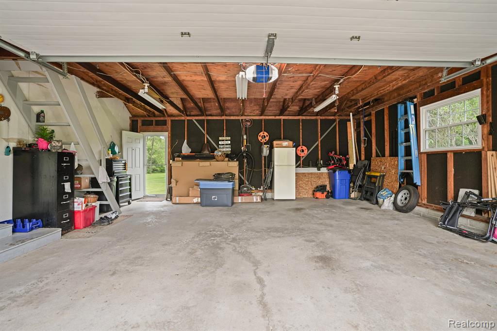4243 Howe Road Grand Blanc, MI 48439 - Photo 34 of 46 Gallery Image 34