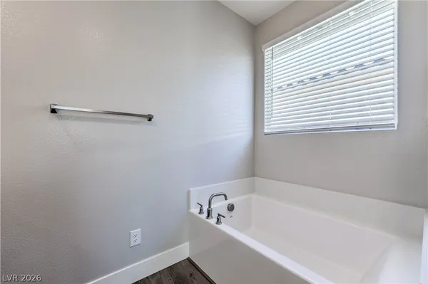 $2,682 | 497 Chestnut Falcon Avenue, Henderson, NV 89011