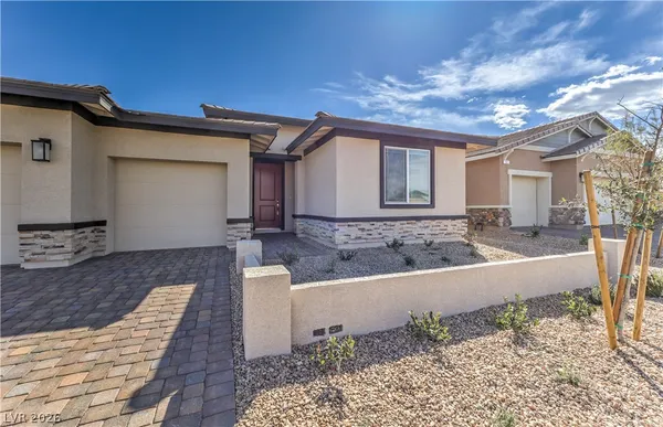 $2,682 | 497 Chestnut Falcon Avenue, Henderson, NV 89011