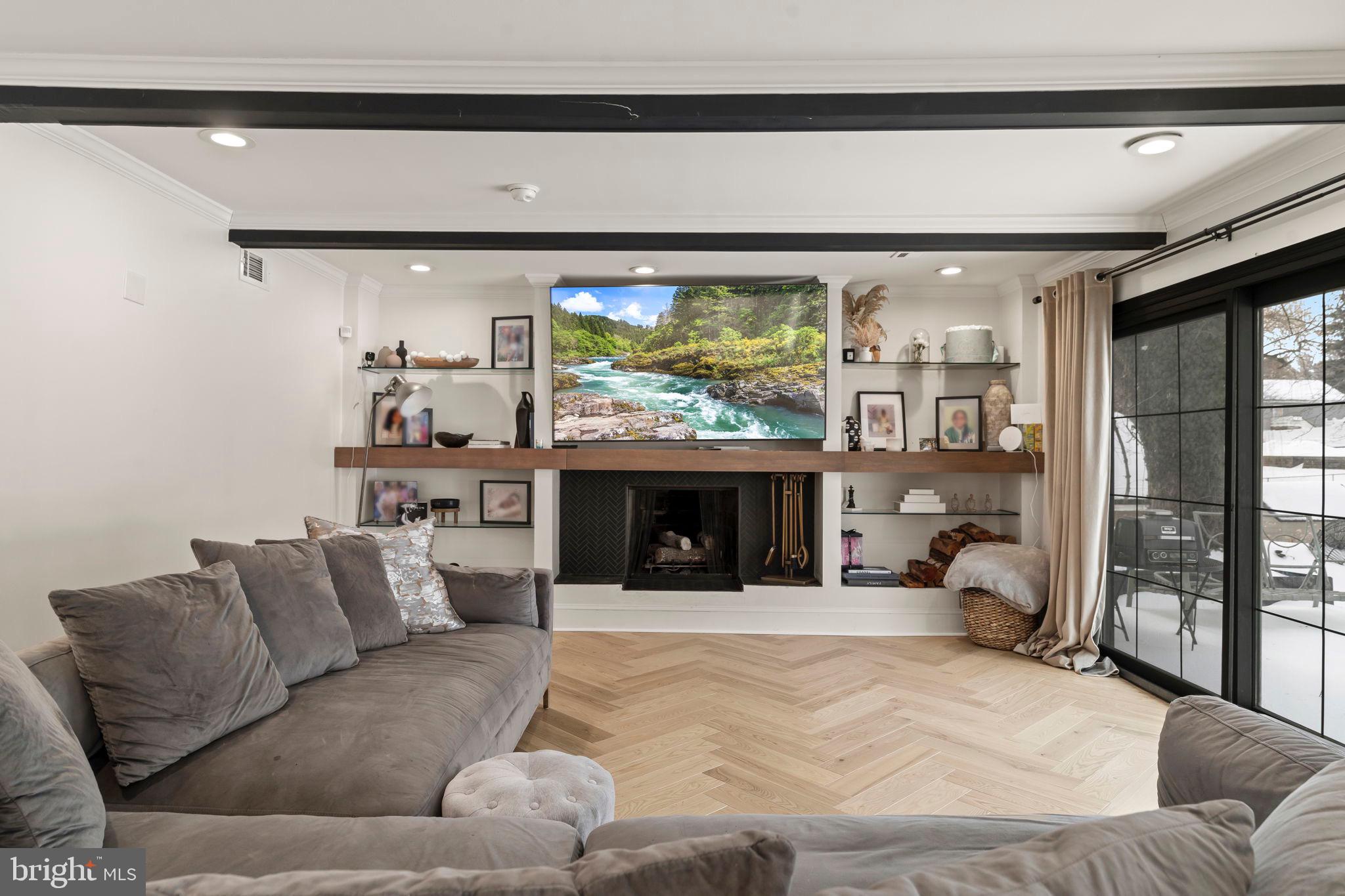 1204 Ellston Road Havertown, PA 19083 - Photo 17 of 49