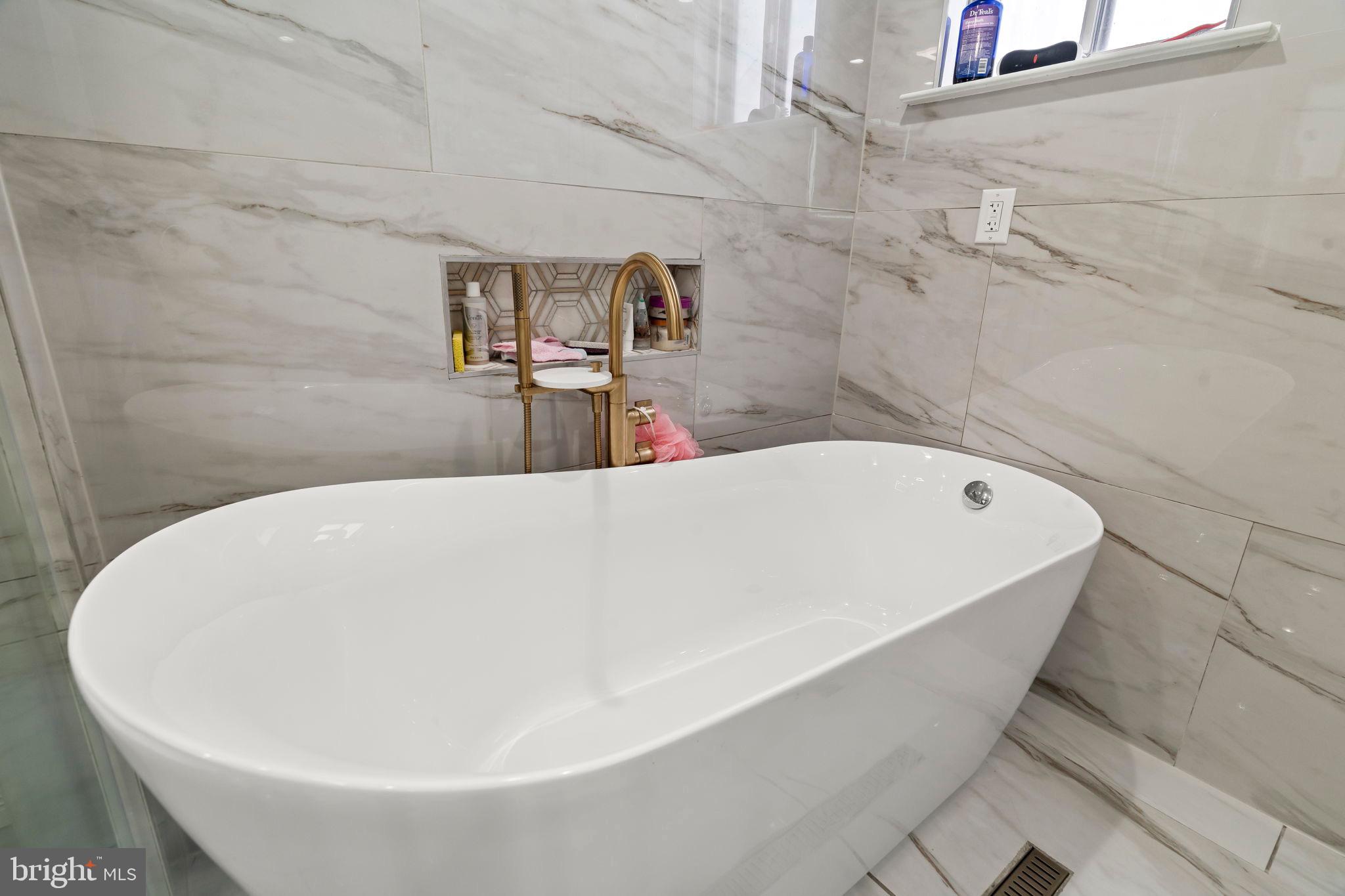 1204 Ellston Road Havertown, PA 19083 - Photo 36 of 49