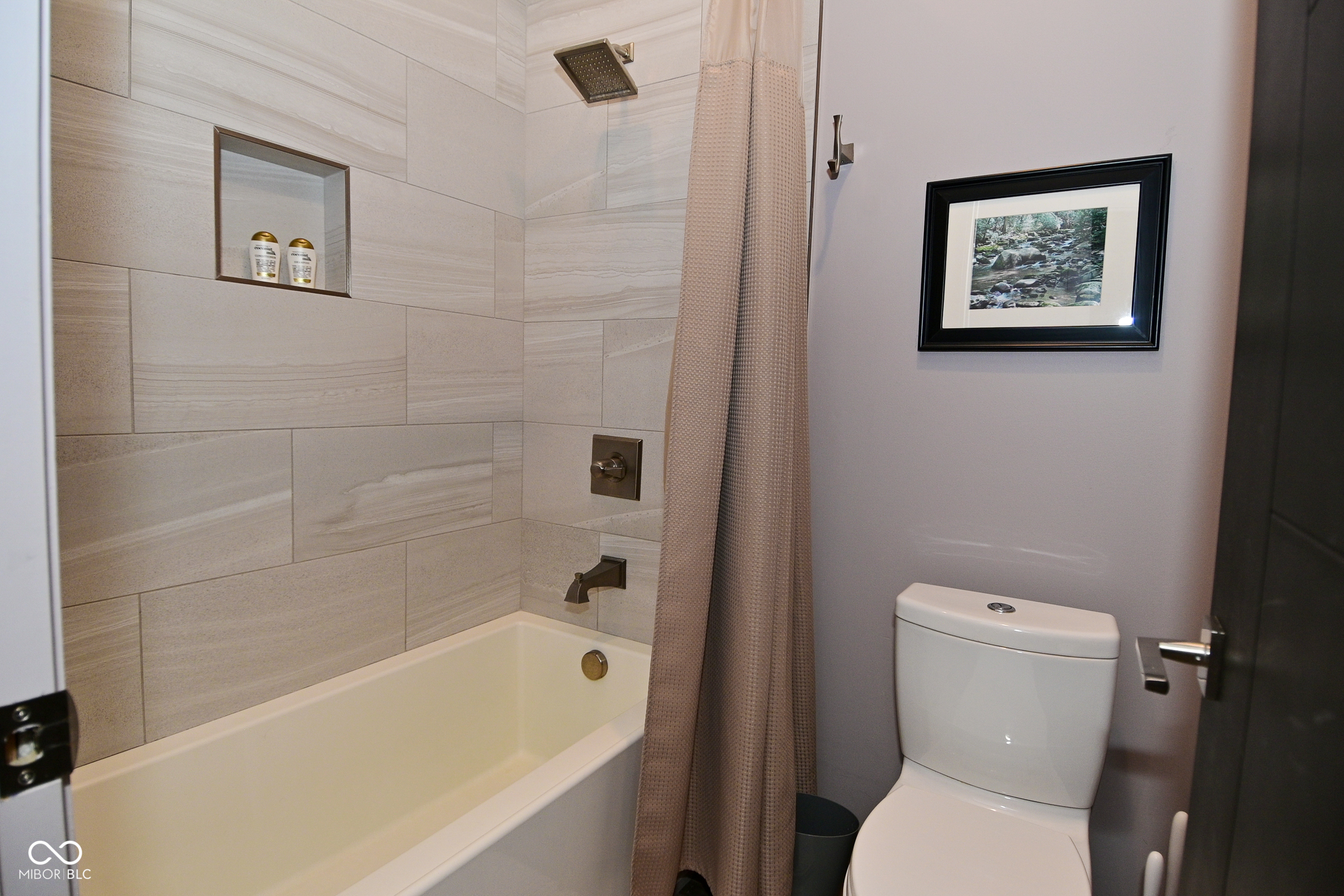 7070 Dean Road Indianapolis, IN 46220 - Photo 60 of 114 Gallery Image 60