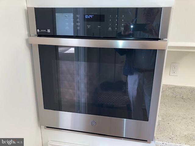 5902 Mt Eagle Drive, Unit 106 Alexandria, VA 22303 - Photo 22 of 73 Stainless GE wall oven