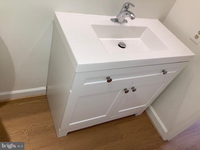 5902 Mt Eagle Drive, Unit 106 Alexandria, VA 22303 - Photo 50 of 73 Second bedroom ensuite bath vanity