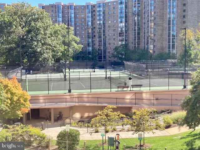 $2,750 | 5902 Mt Eagle Drive, Unit 106, Alexandria, VA 22303