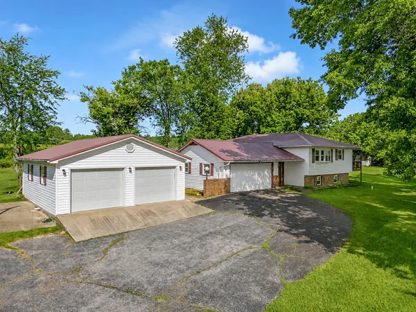$209,000 | 92 Pearl Lane, Louisa, KY 41230