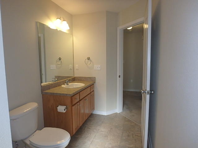 214 Raptor Drive Crestview, FL 32536 - Photo 32 of 47 Bathroom 3-1