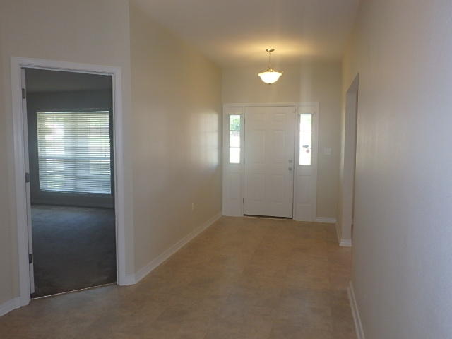 214 Raptor Drive Crestview, FL 32536 - Photo 5 of 47 Foyer 2