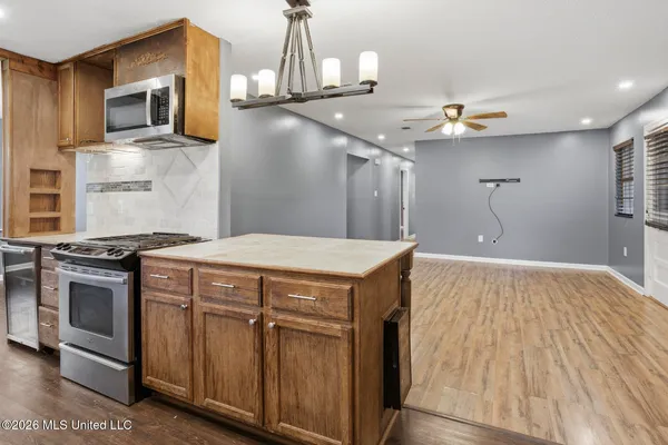 $250,000 | 221 Belaire Drive, Pearl, MS 39208