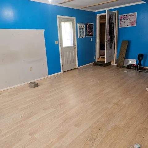 $171,000 | 30 Park Street, East Millinocket, ME 04430