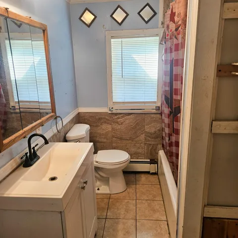 $171,000 | 30 Park Street, East Millinocket, ME 04430