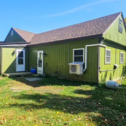$171,000 | 30 Park Street, East Millinocket, ME 04430