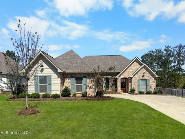$385,000 | 183 Cornerstone Drive, Brandon, MS 39042