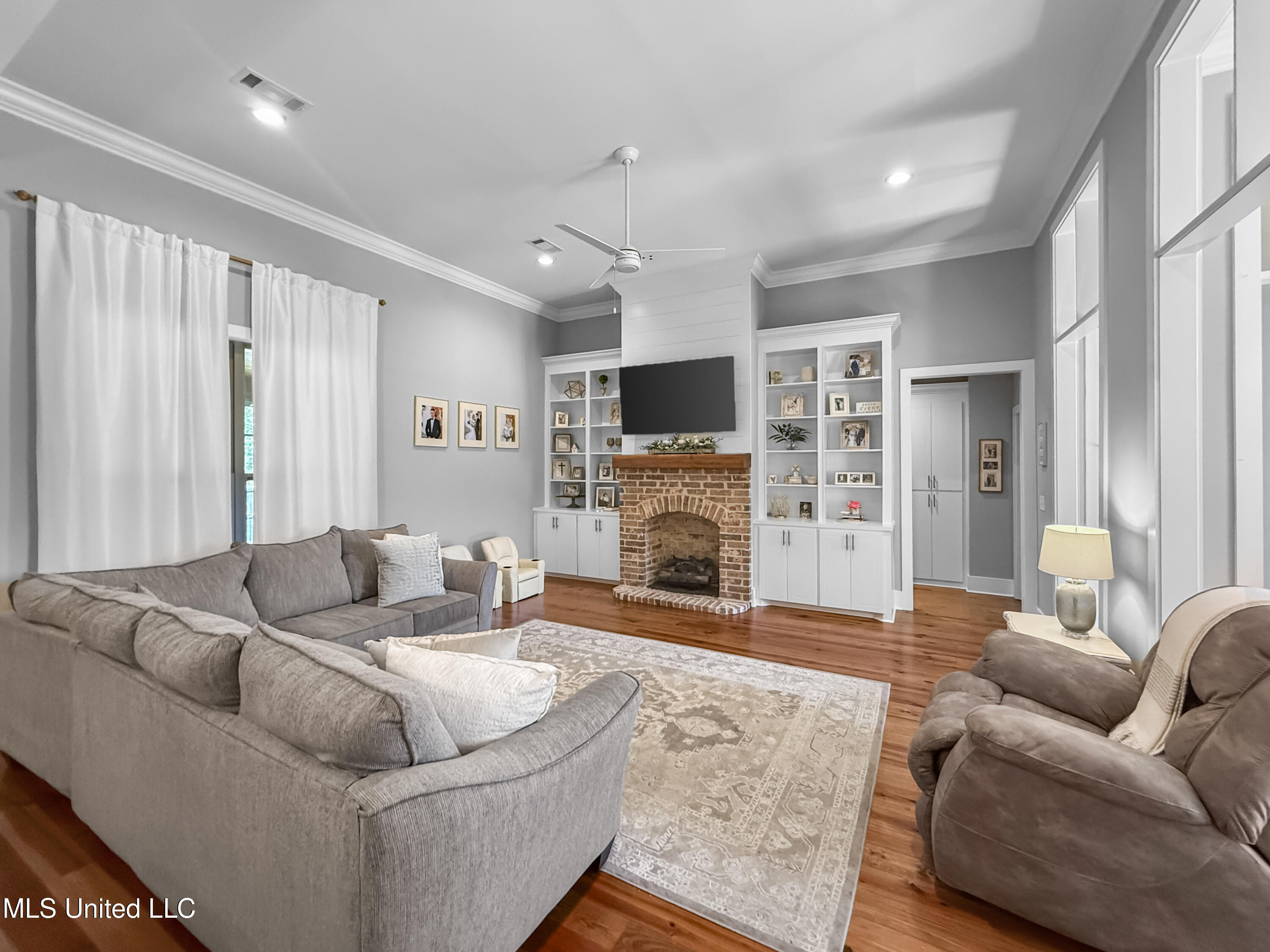 183 Cornerstone Drive Brandon, MS 39042 - Photo 6 of 31 IMG_2058