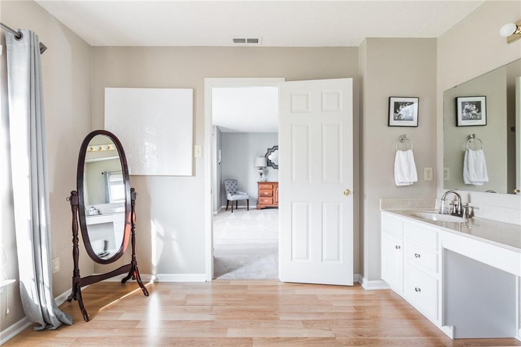 10401 Corning Way Fishers, IN 46038 - Photo 17 of 26 Gallery Image 17