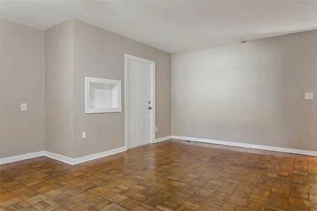 $1,750 | 1308 East Sligh Avenue, Tampa, FL 33604