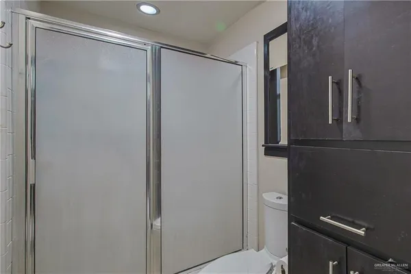 $2,000 | 412 Toronto Avenue, Unit 34, McAllen, TX 78503