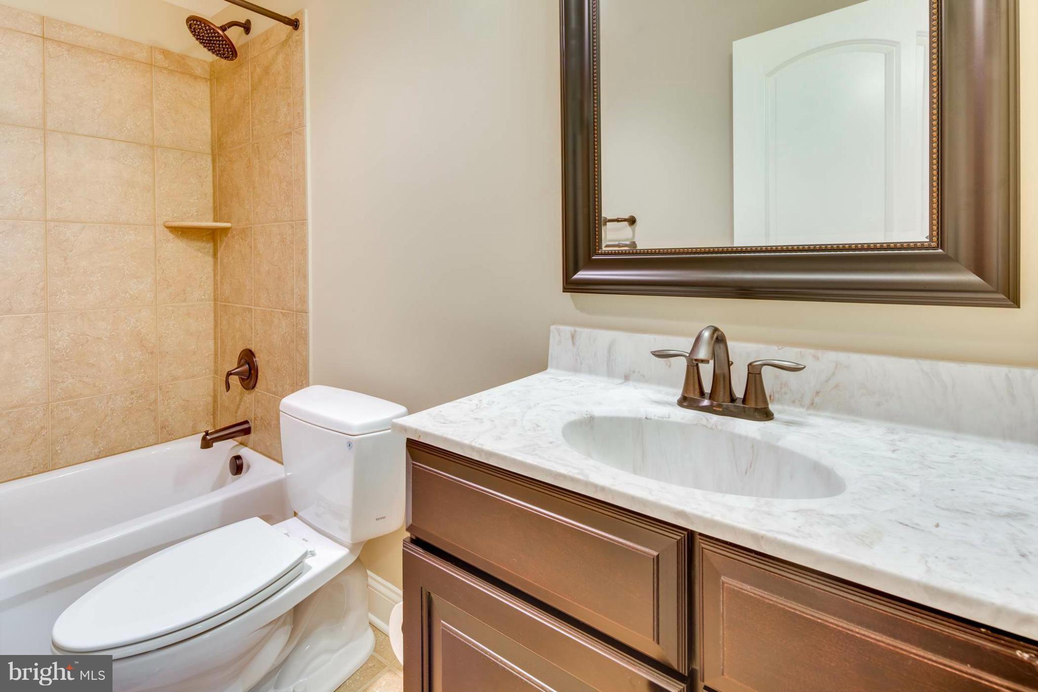 17731 Hardy Road Mount Airy, MD 21771 - Photo 13 of 28 Bath