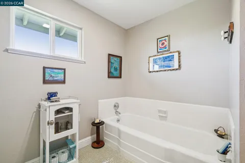 $2,995,000 | 1933 Joseph Drive, Moraga, CA 94556