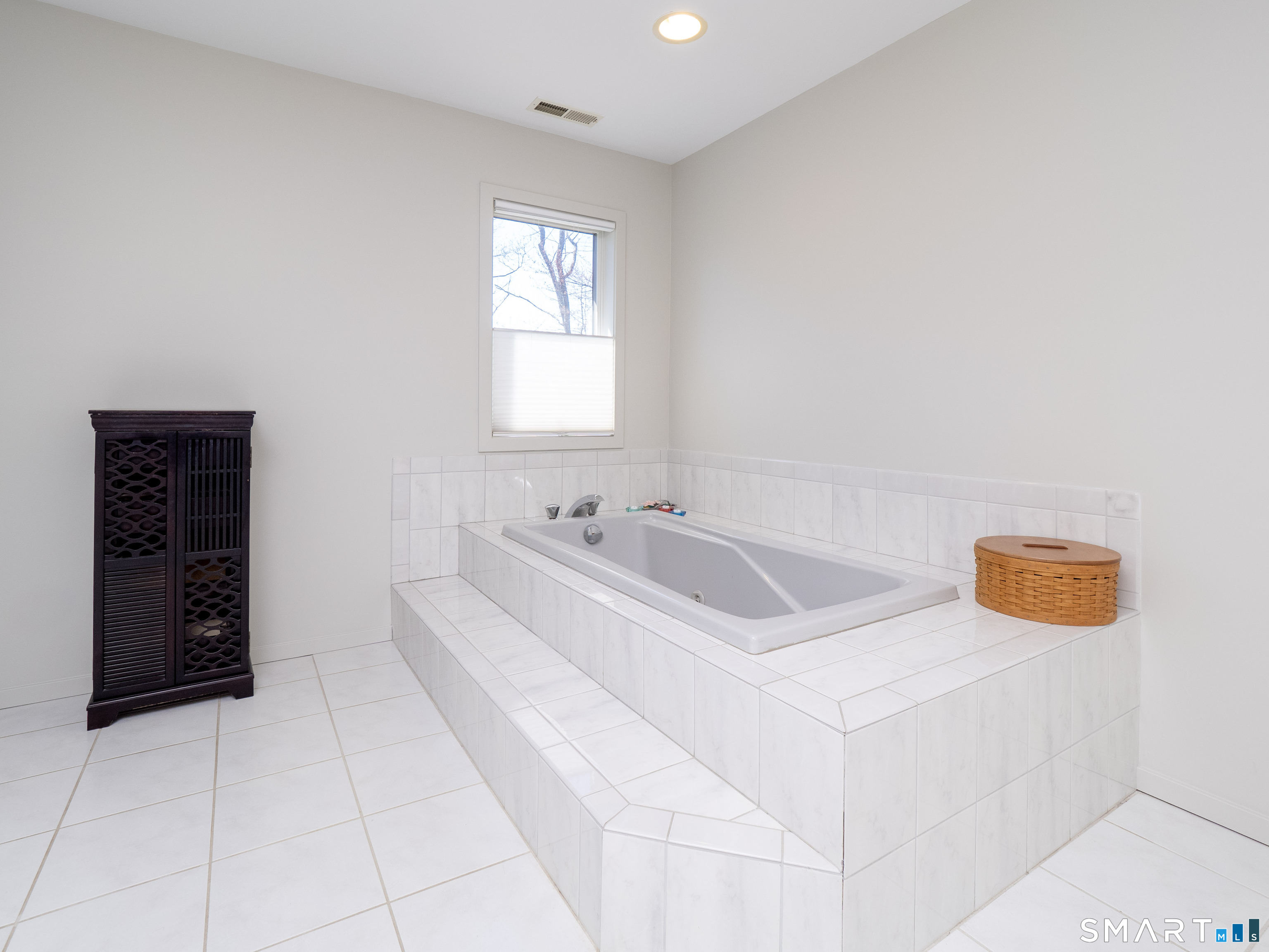 15 Black Pine Ridge Ridgefield, CT 06877 - Photo 20 of 38