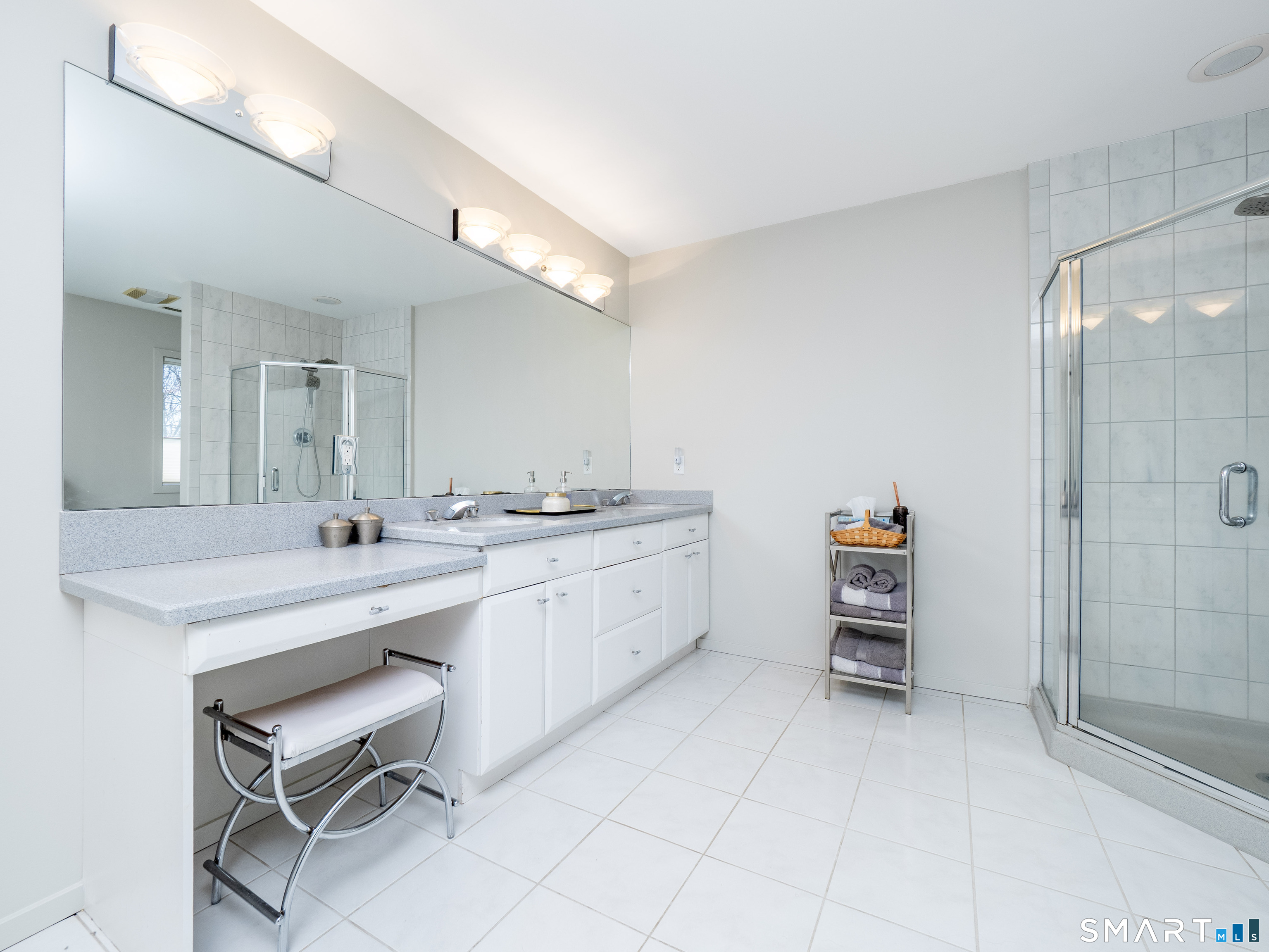 15 Black Pine Ridge Ridgefield, CT 06877 - Photo 22 of 38