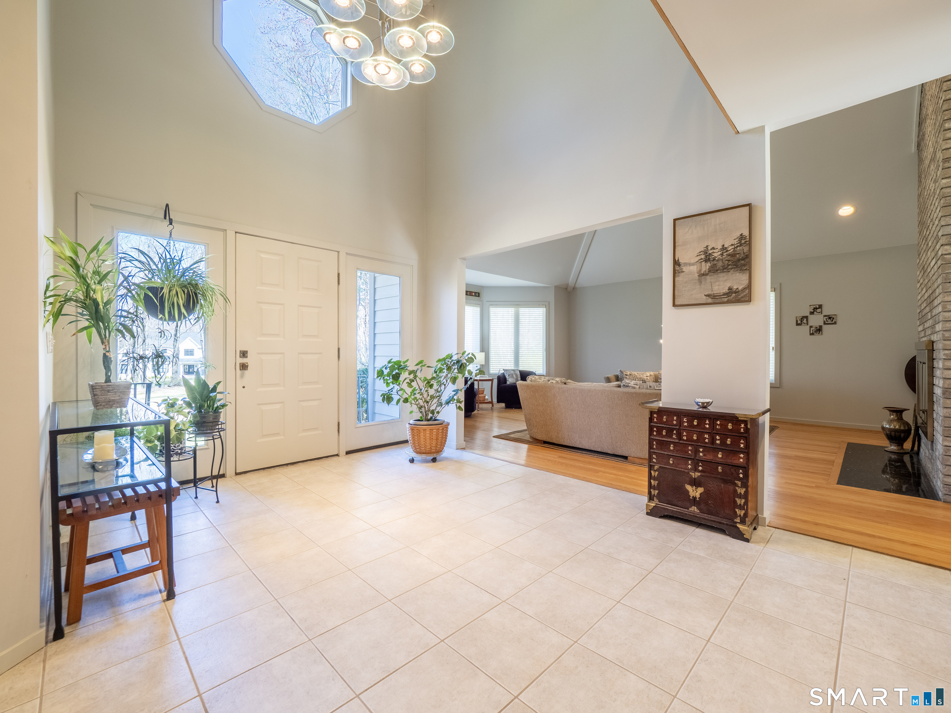 15 Black Pine Ridge Ridgefield, CT 06877 - Photo 3 of 38