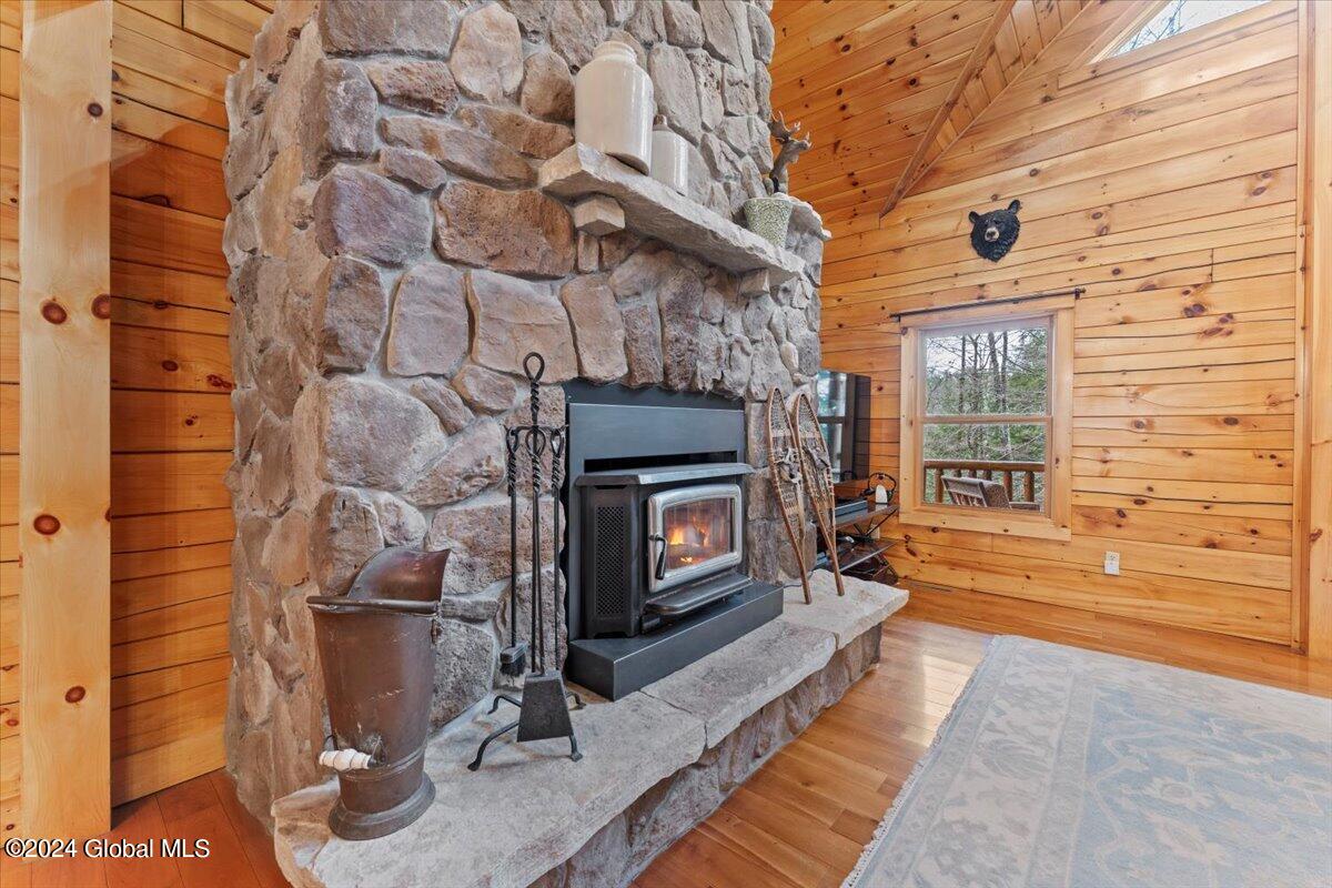21 Deer Creek Road Bolton, NY 12824 - Photo 12 of 50 19-DOD07709