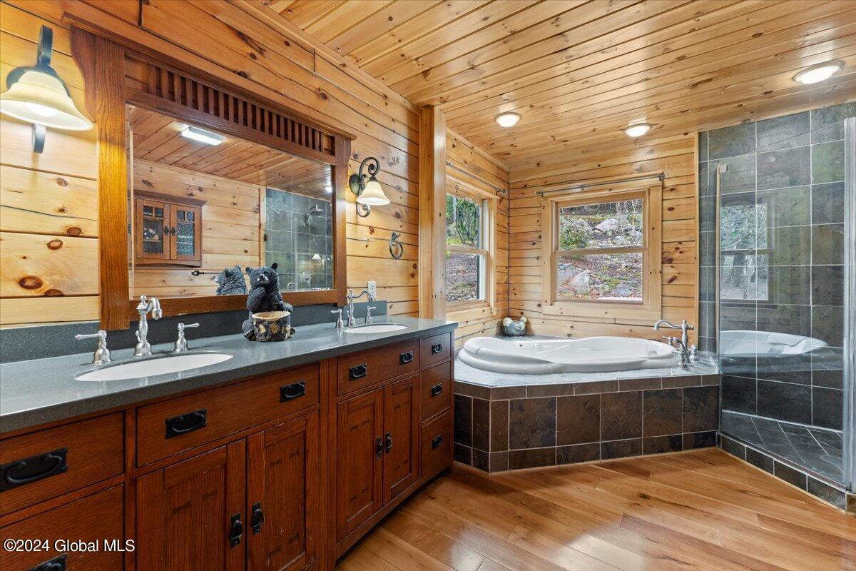 21 Deer Creek Road Bolton, NY 12824 - Photo 23 of 50 36-DOD07760