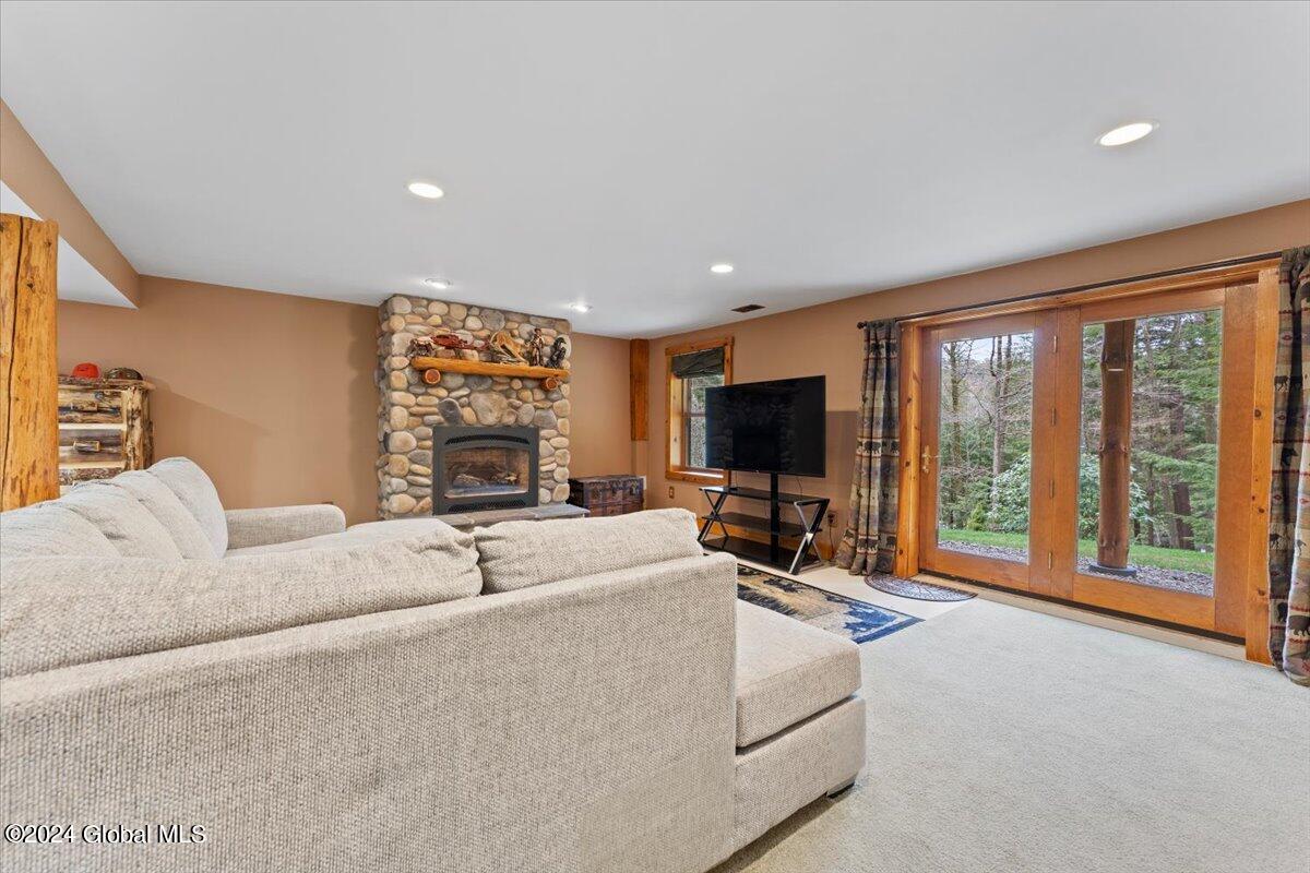 21 Deer Creek Road Bolton, NY 12824 - Photo 32 of 50 46-DOD07790