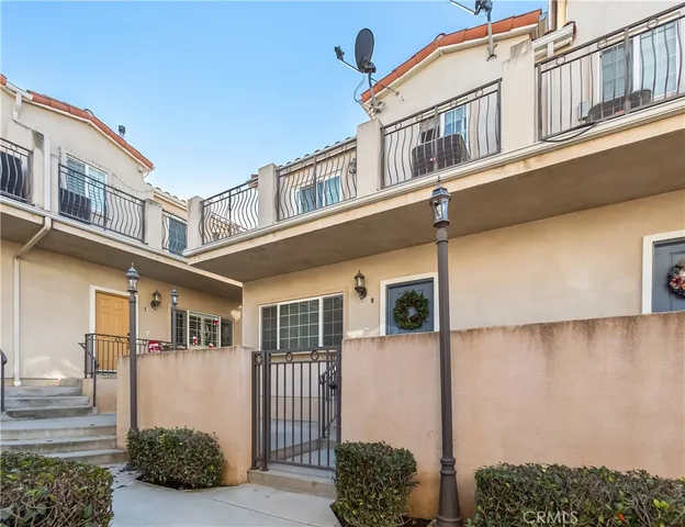 $949,000 | 1021 Cravens Avenue, Unit 9, Torrance, CA 90501