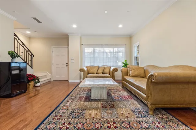 $949,000 | 1021 Cravens Avenue, Unit 9, Torrance, CA 90501