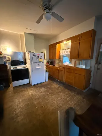 $93,500 | 420 West 1st Street, Marion, IN 46952