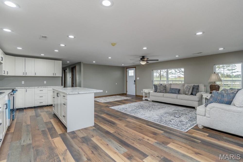 24110 Evanston Road Lebanon, MO 65536 - Photo 16 of 46