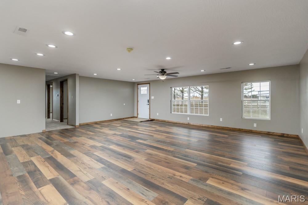 24110 Evanston Road Lebanon, MO 65536 - Photo 19 of 46