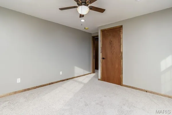 $649,900 | 24110 Evanston Road, Lebanon, MO 65536