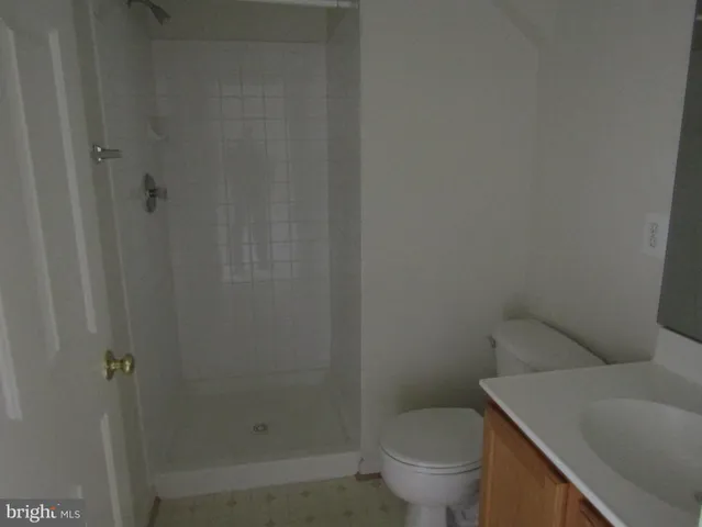 $2,700 | 21076 Bitterroot Terrace, Ashburn, VA 20147