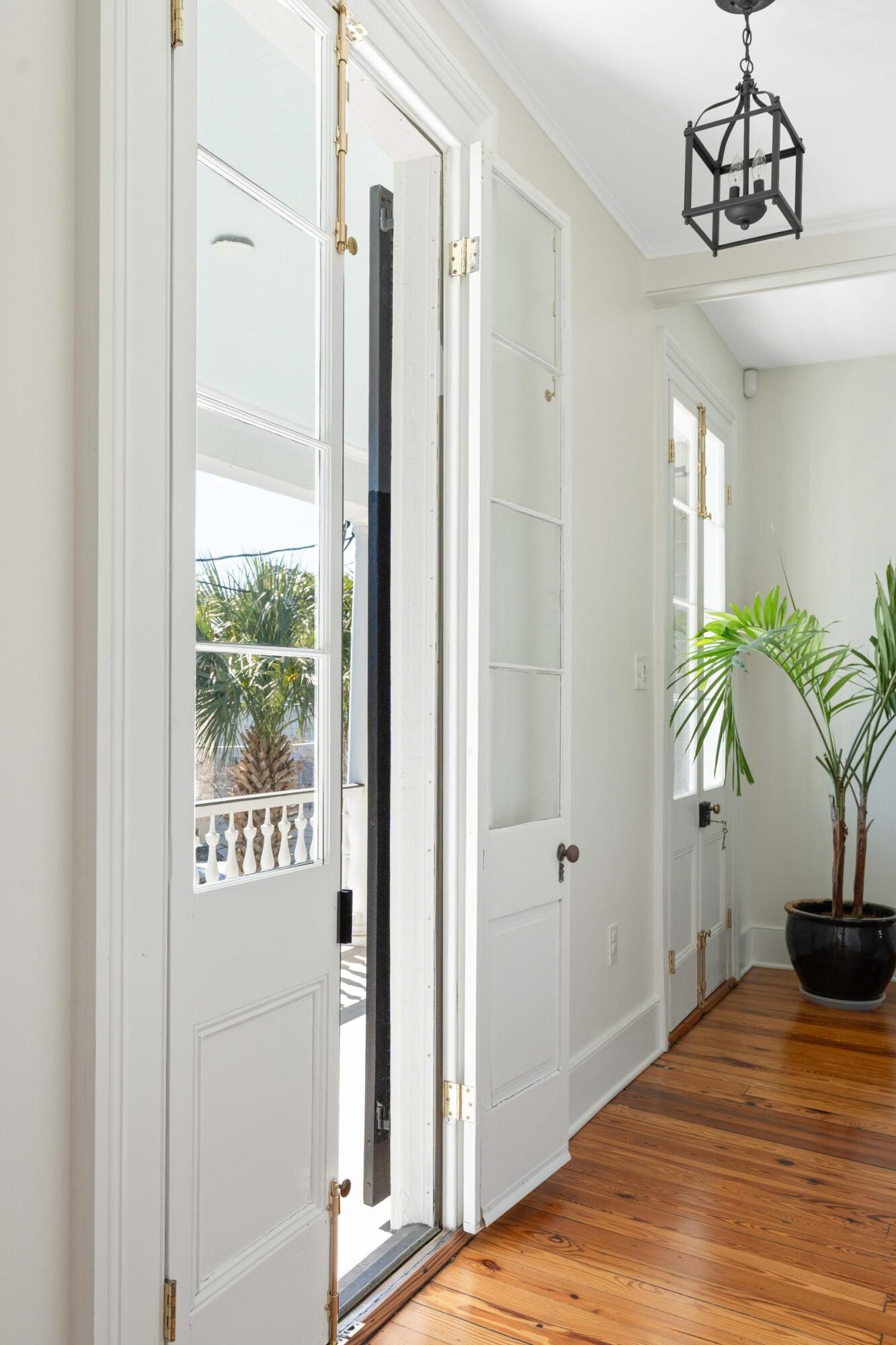18 Logan Street Charleston, SC 29401 - Photo 47 of 67 18 Logan Street | Charleston, SC