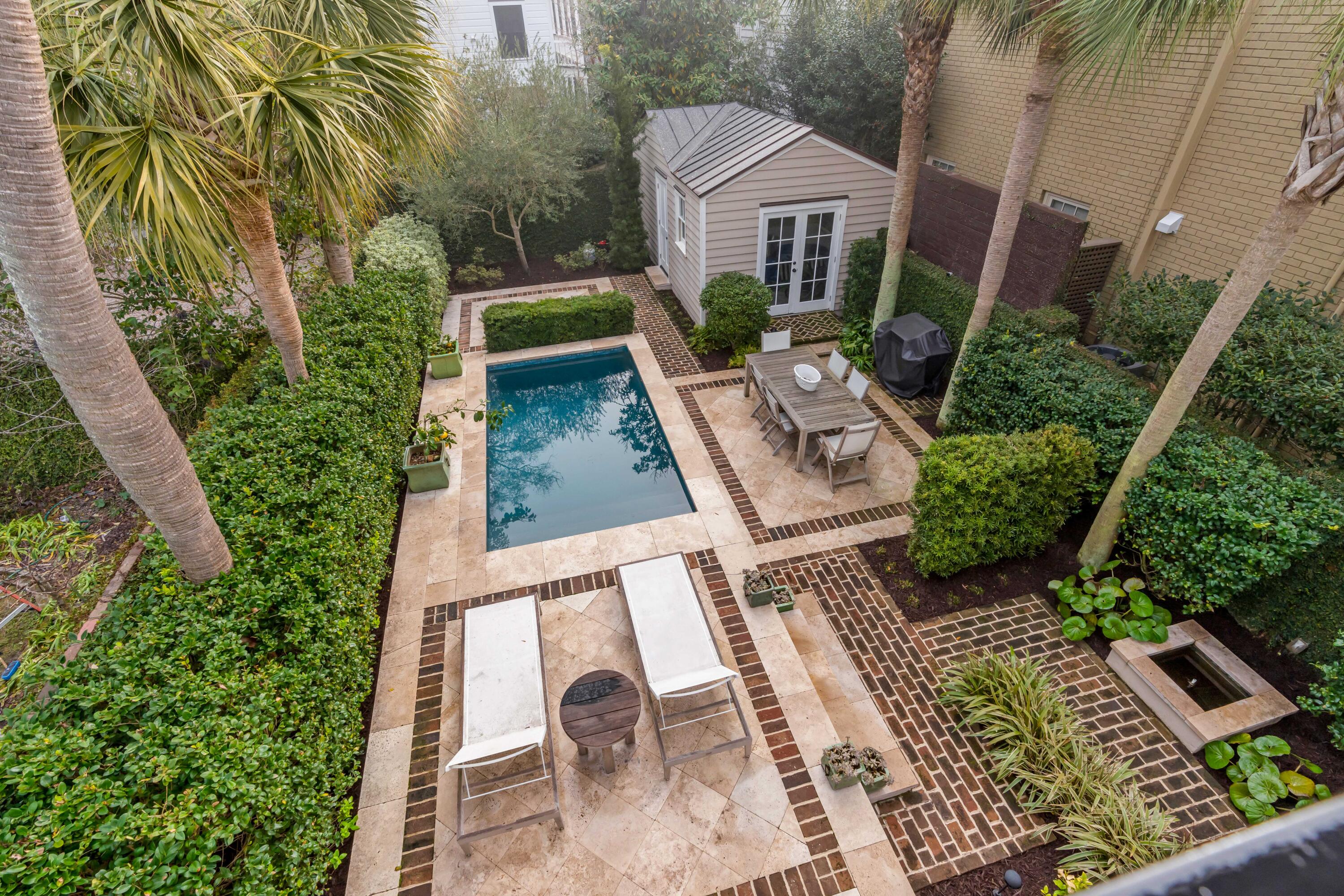 18 Logan Street Charleston, SC 29401 - Photo 52 of 67 18 Logan Street | Charleston, SC