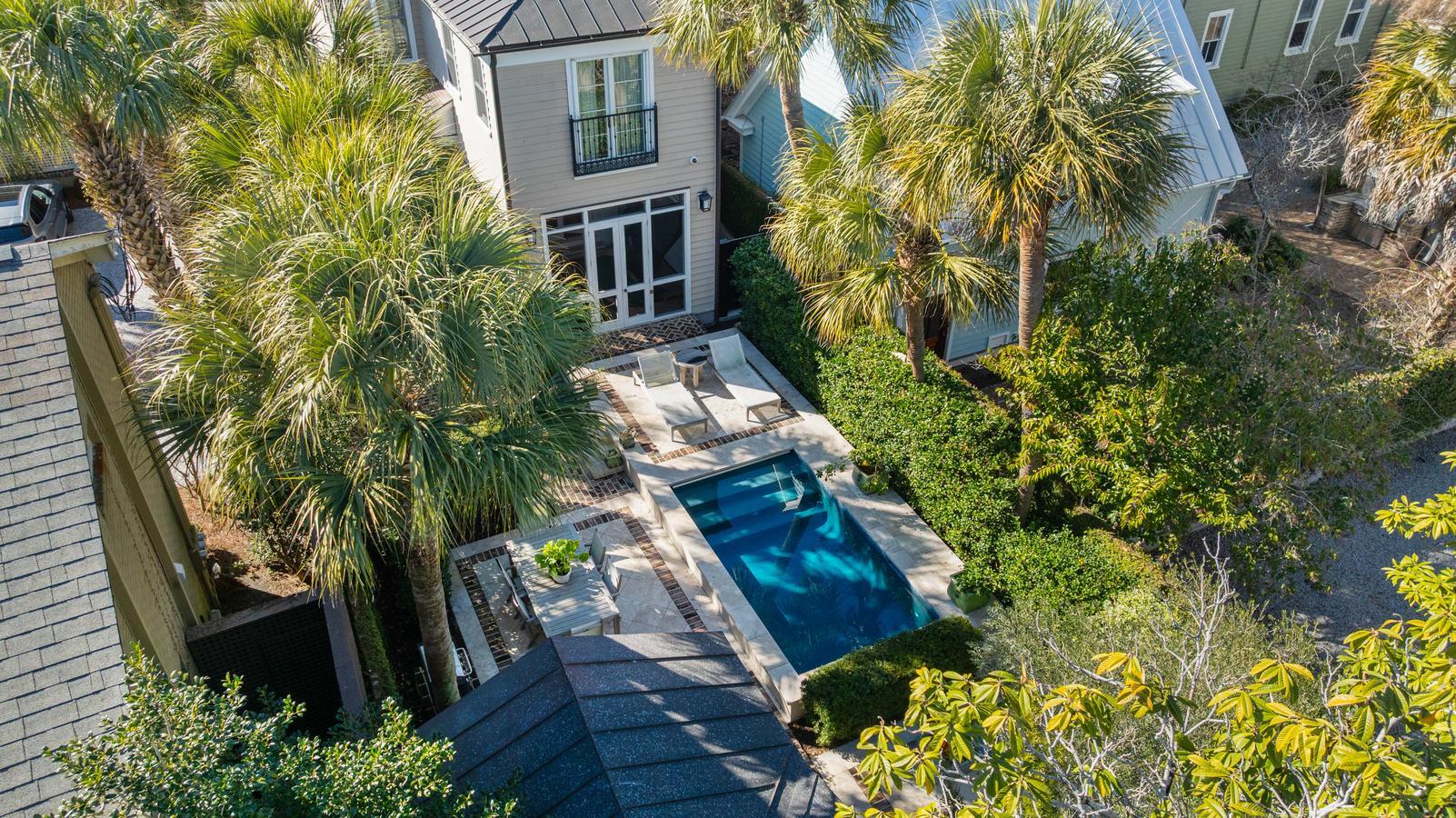 18 Logan Street Charleston, SC 29401 - Photo 59 of 67 18 Logan Street | Charleston, SC