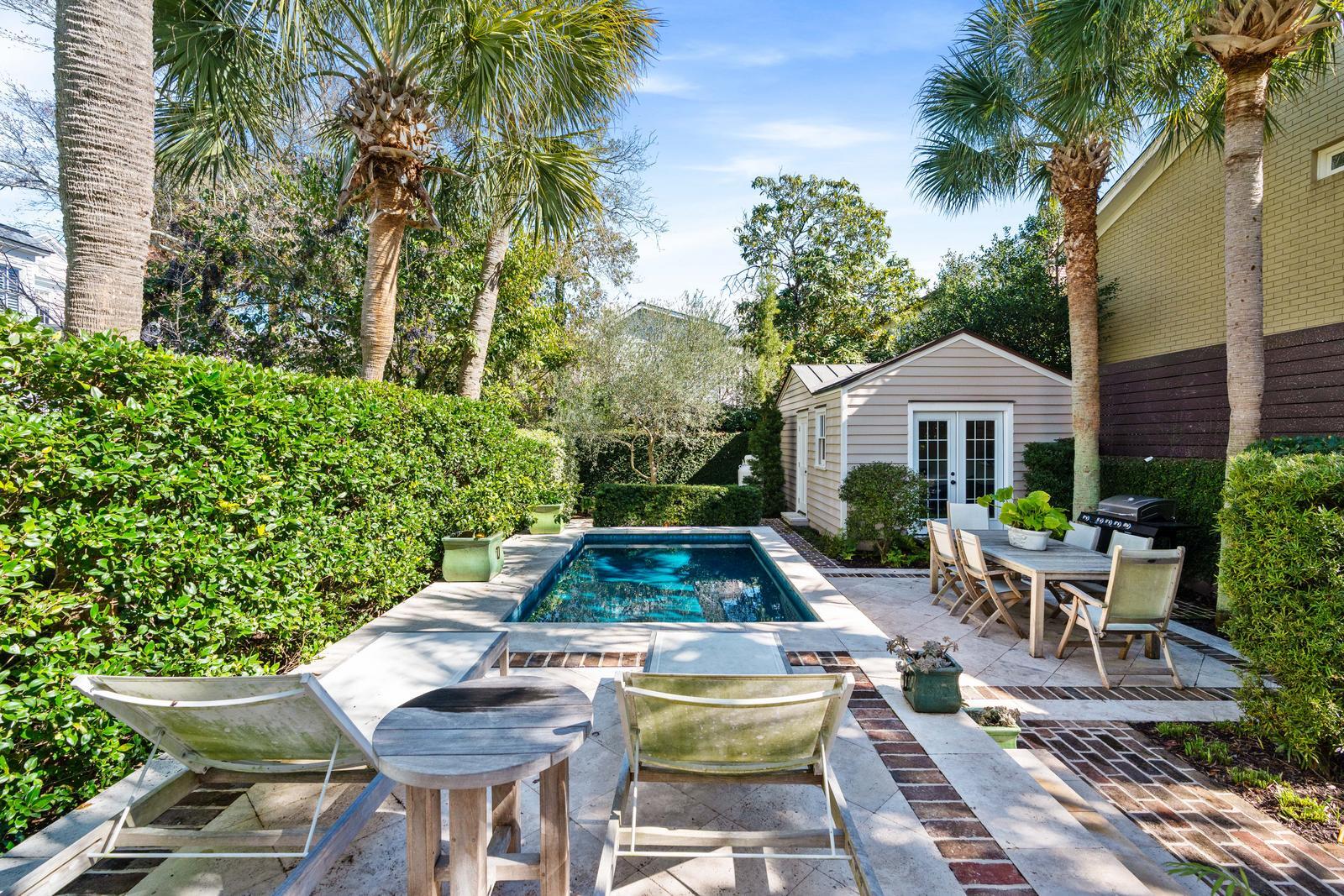 18 Logan Street Charleston, SC 29401 - Photo 6 of 67 18 Logan Street | Charleston, SC