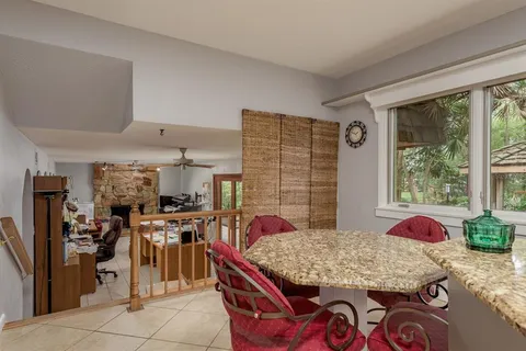 a view of entryway and workspace